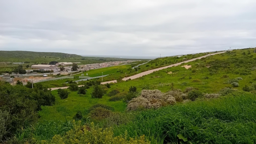 0 Bedroom Property for Sale in Hoogland Western Cape